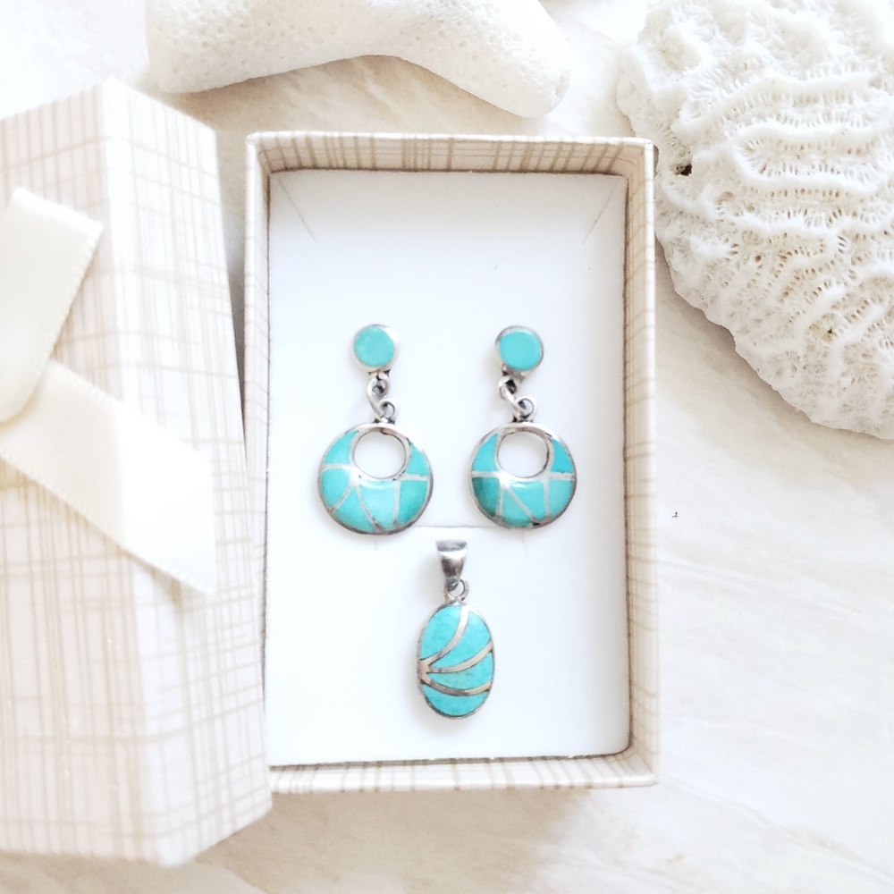 Vintage Navajo ELB BonneyTurquoise Inlay Sterling Silver Earrings & Pendant Set